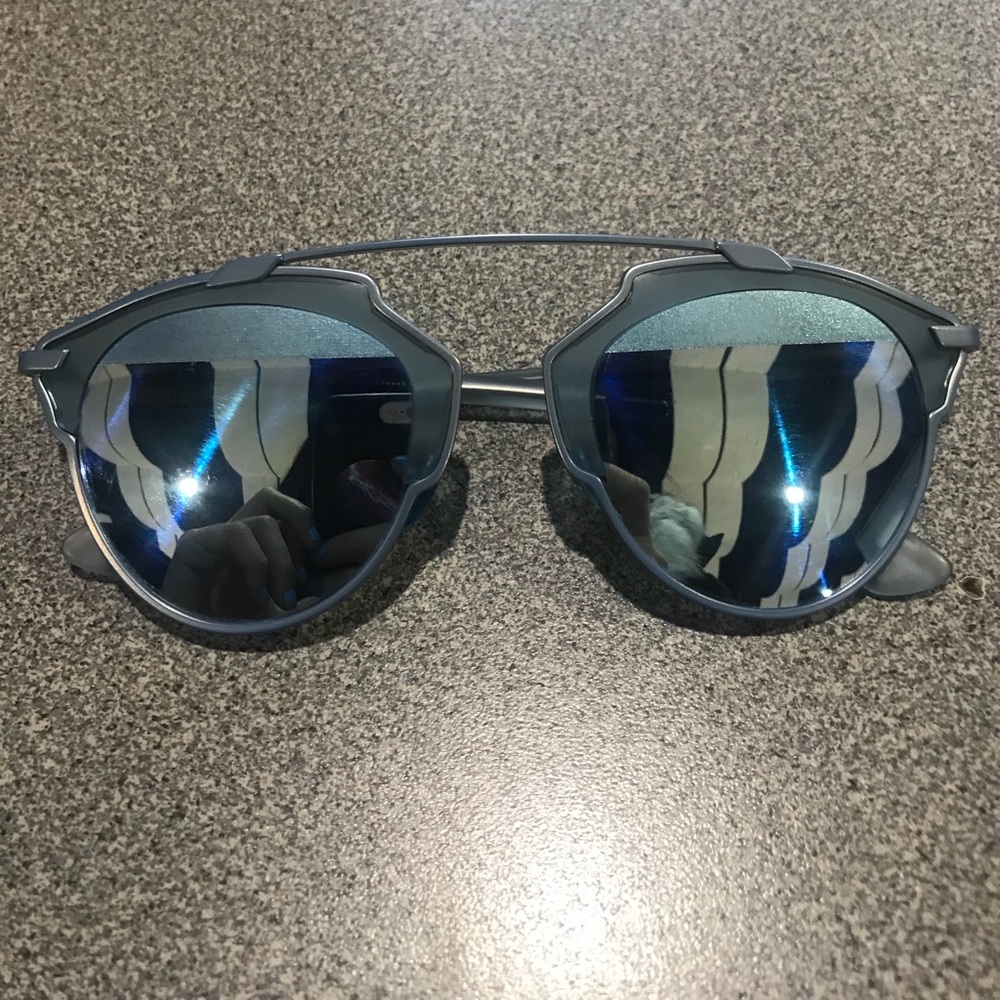 Dior So Real AUTHENTIC. Offers welcome!